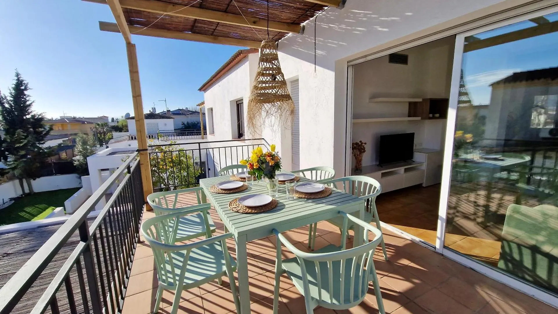 Gorgot P1 I Apartamento Con Terraza Y Piscina Comunitaria Cerca De La Playa Empuriabrava 0*,  Spanien